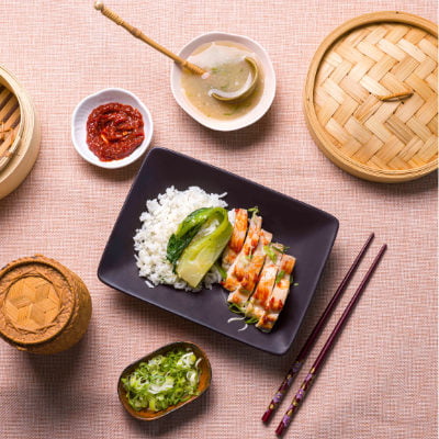 Plat de nourriture asiatique